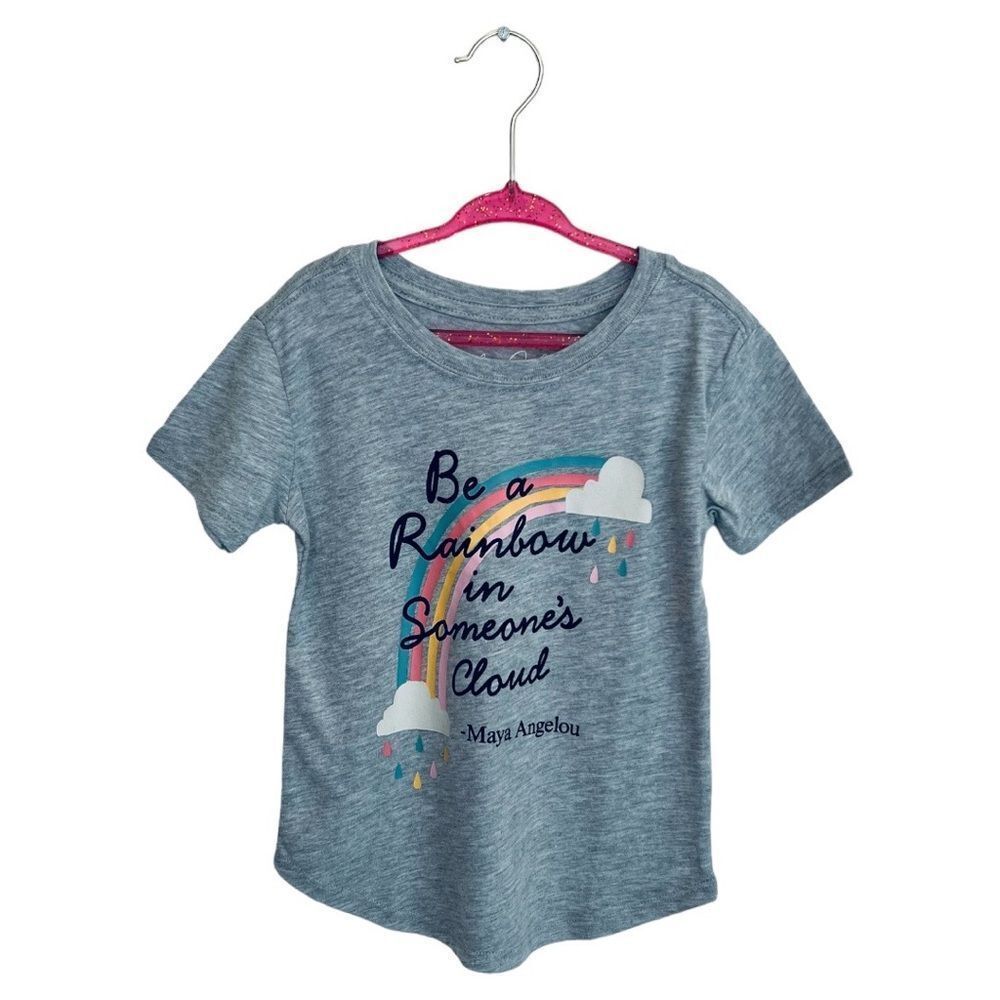 Maya Angelou Toddler Girls Be a Rainbow in Someone’s Cloud Tee Size 4T NWOT